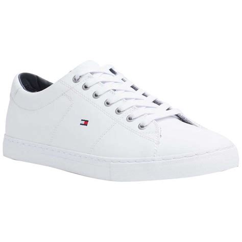 are tommy hilfiger shoes good.